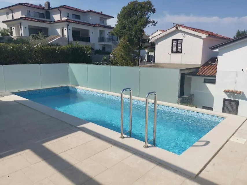 Apartment Santorini Krk With Private Pool Njivice